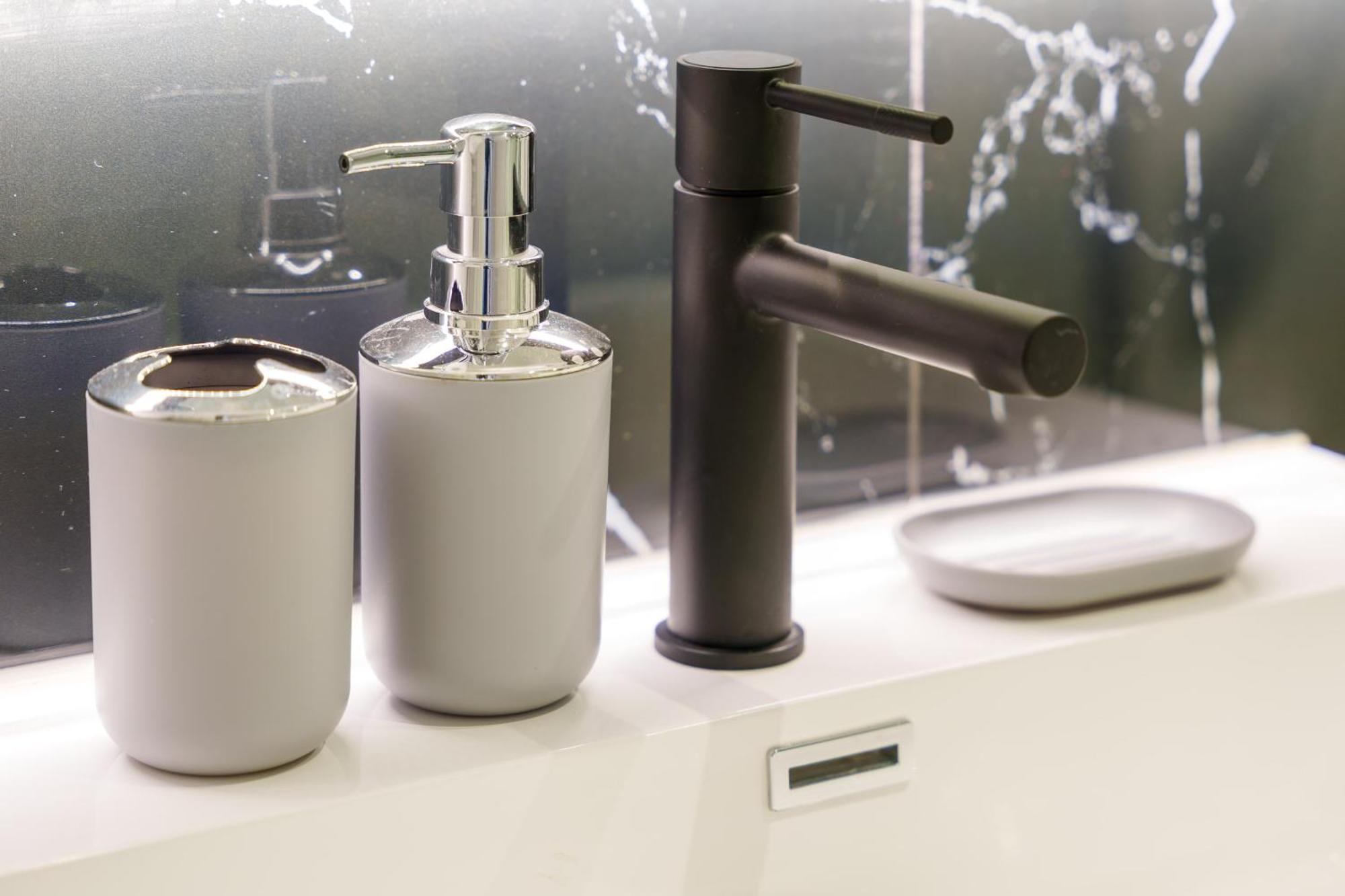 Apartment Stylish At Sports Dubai